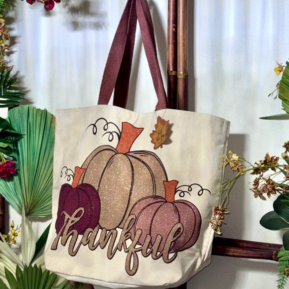 NWT! ThanksGiving Fall “Thanksgiving” Huge Canvas Bag - Picture 1 of 6